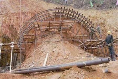 乌坡镇钢花管锚杆施工